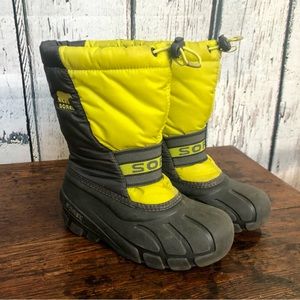 Sorel Kids Size 13 Winter Boots with Removable Liners